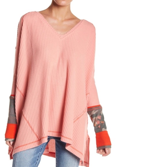 Free People Tops - • Free People •